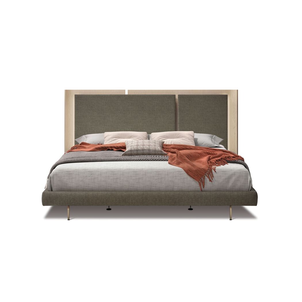 UPHOLSTERED QUEEN SIZE BED